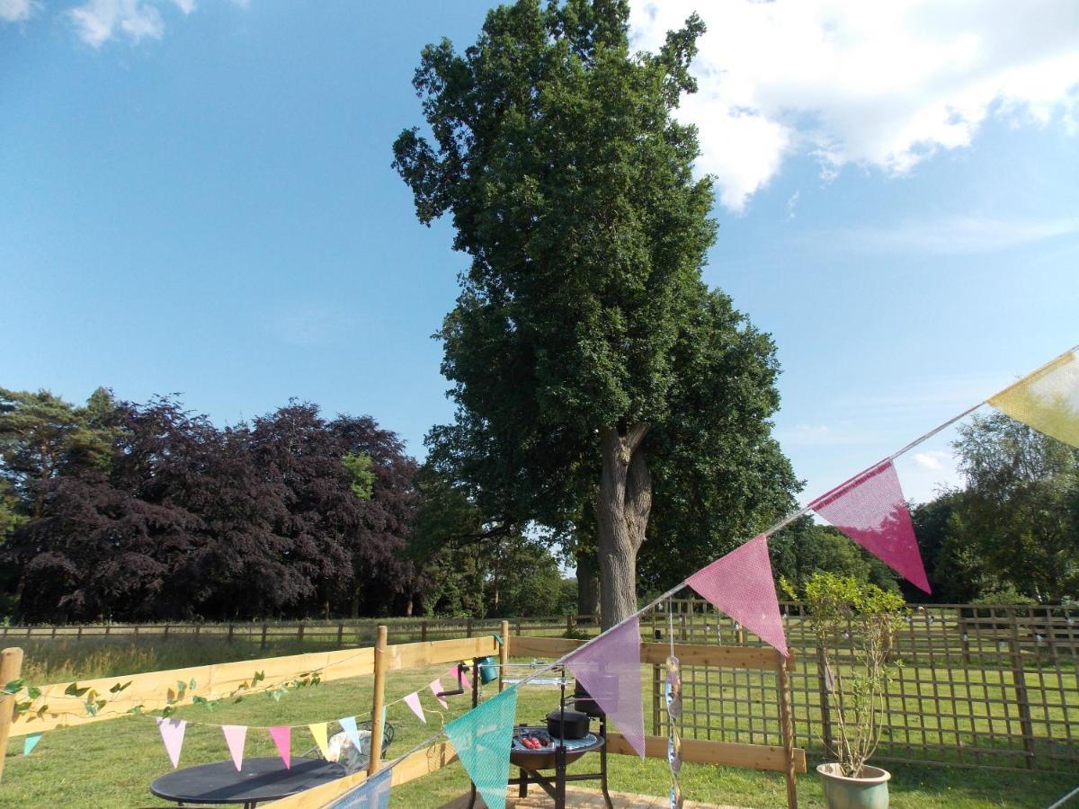 Hope Cottage Bell Tent Retreat Ashbourne  Eksteriør billede